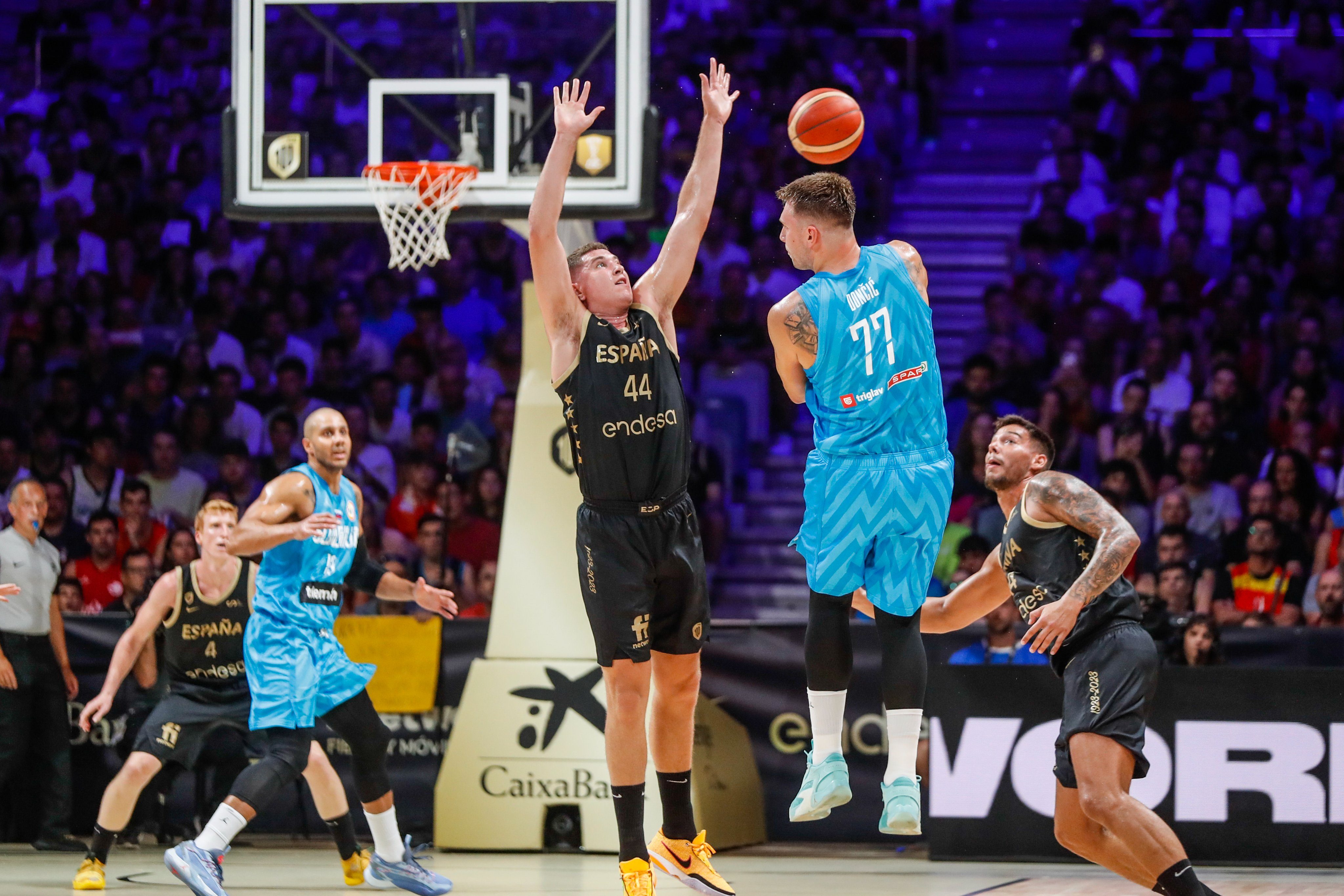 斯洛文尼亚队踢出精彩比赛,赢下对手 斯洛文尼亚队踢出精彩比赛,赢下对手