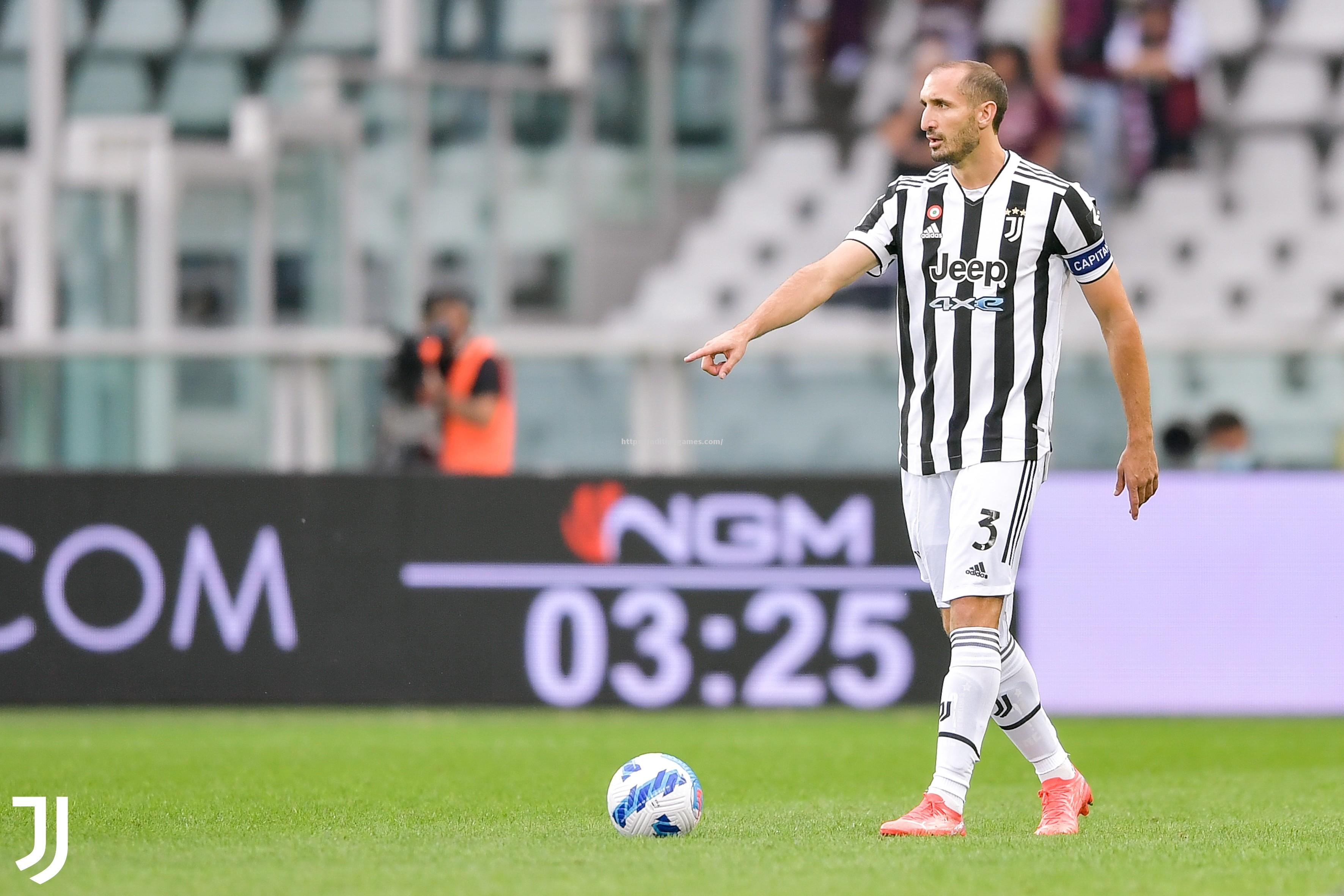 基耶利尼在欧冠比赛中展现出色表现,球迷纷纷点赞 基耶利尼在欧冠比赛中展现出色表现,球迷纷纷点赞