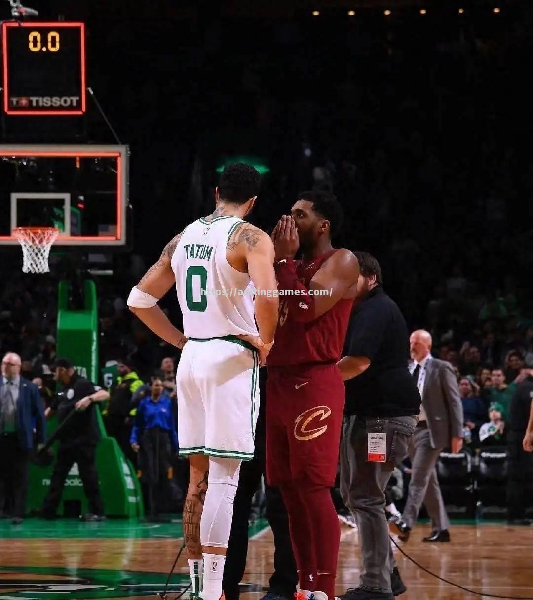 凯尔特人队主场逆袭骑士队实现复仇 凯尔特人队主场逆袭骑士队实现复仇