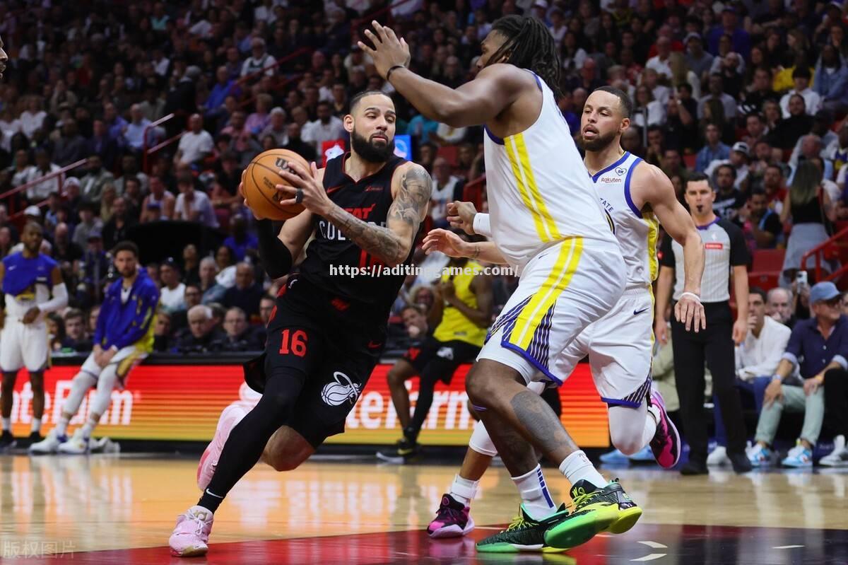 热火全队备战重要拼搏,瞄准季后赛目标 热火全队备战重要拼搏,瞄准季后赛目标