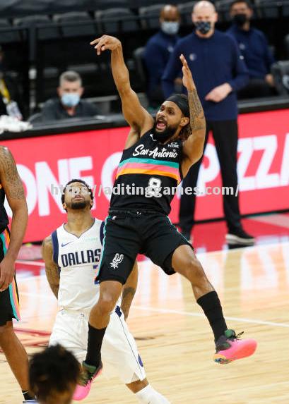 赛季首场胜利！马刺击败独行侠