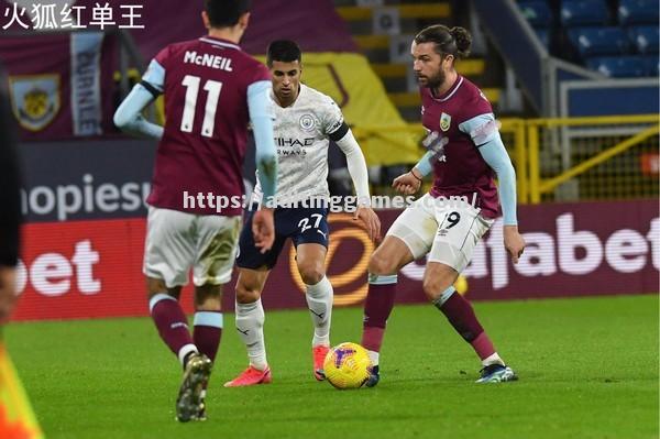 伯恩利客场4-1力克普雷斯顿,哈里巴恩斯帽子戏法完成大胜 伯恩利客场4-1力克普雷斯顿,哈里巴恩斯帽子戏法完成大胜