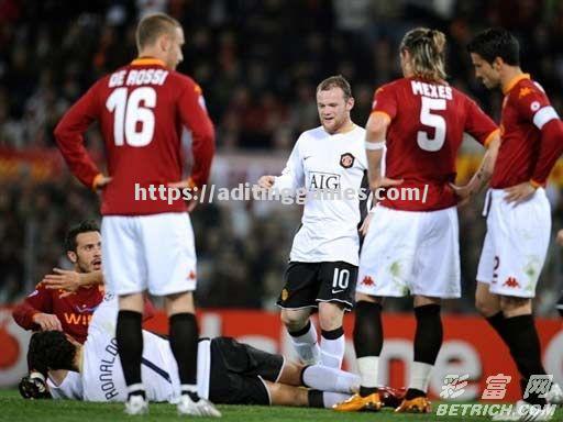 意甲球队在比赛中力挫对手,引领全场风向 意甲球队在比赛中力挫对手,引领全场风向