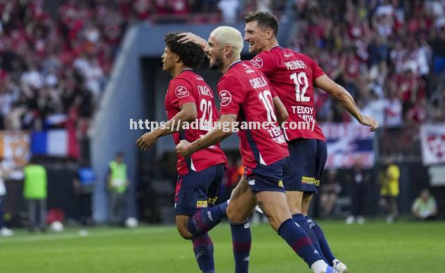 客场逆转胜利,球队成功晋级下一轮 客场逆转胜利,球队成功晋级下一轮