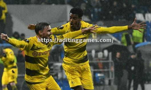 瓦伦西亚主场不负重望,争夺前四位置 瓦伦西亚主场不负重望,争夺前四位置