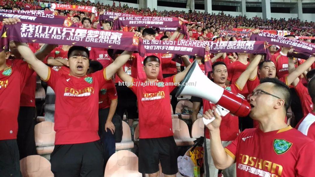 广州恒大取胜重庆斯威,继续保持领先地位 广州恒大取胜重庆斯威,继续保持领先地位