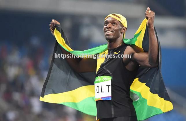 美国短跑选手高兴得意,夺得男子百米亚军 美国短跑选手高兴得意,夺得男子百米亚军