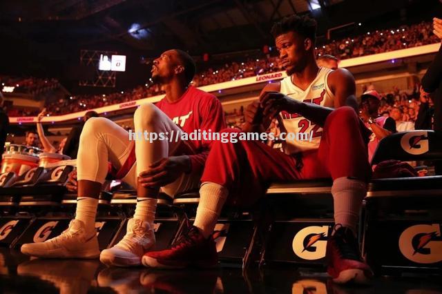 尼克斯主场迅速占据优势 尼克斯主场迅速占据优势