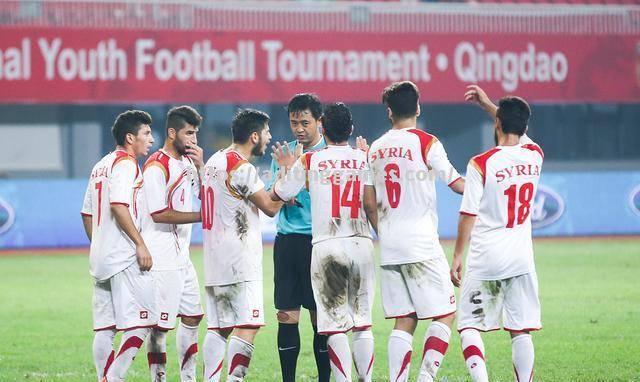 日本队展现强大攻击力,成功晋级 日本队展现强大攻击力,成功晋级