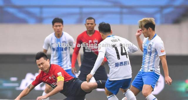 广州恒大主场失利,掉队争冠行列 广州恒大主场失利,掉队争冠行列