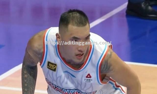 山东男篮大胜对手，势不可挡