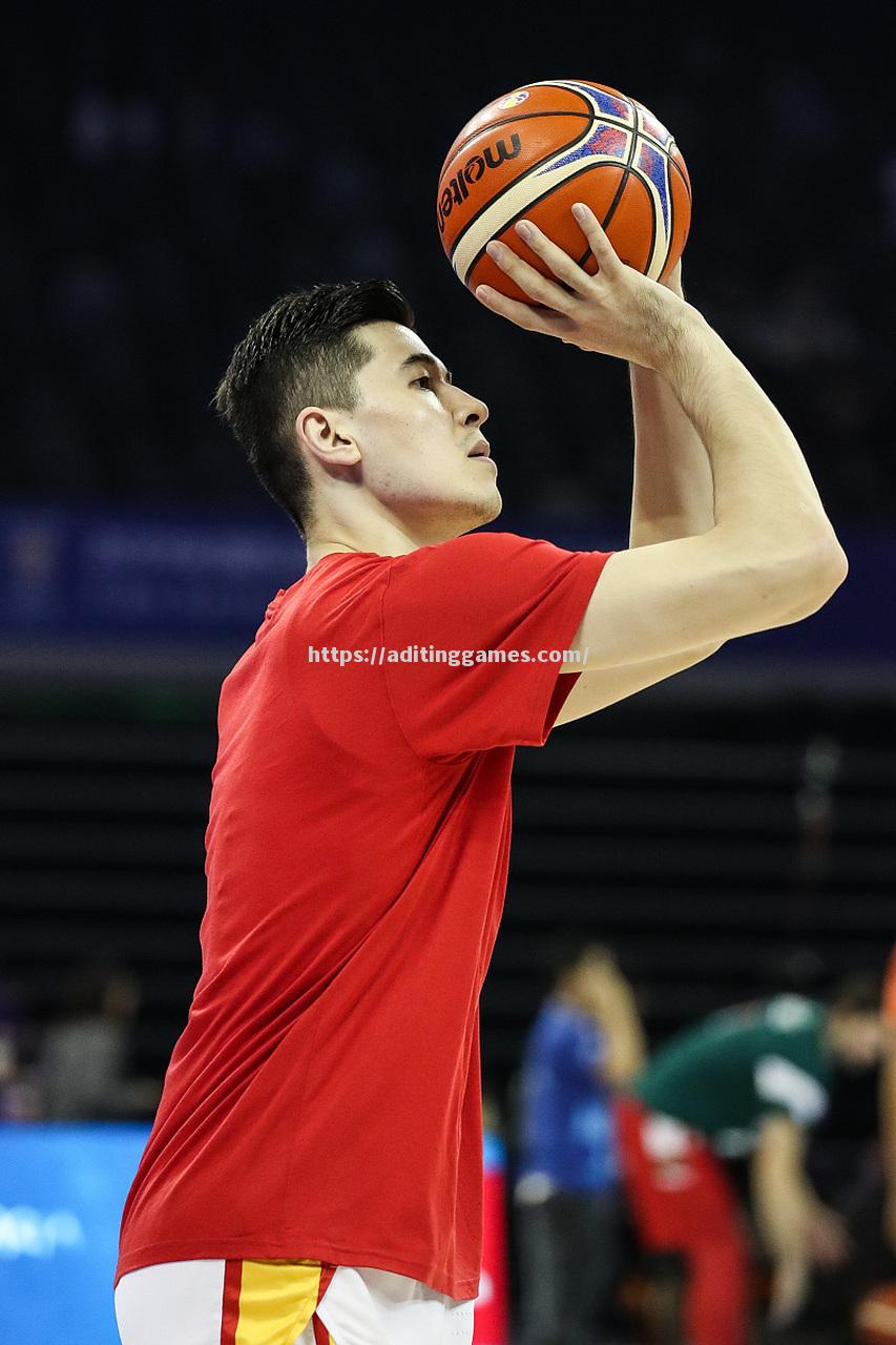 新疆主场迎战北京队,孙悦受伤成疑 新疆主场迎战北京队,孙悦受伤成疑