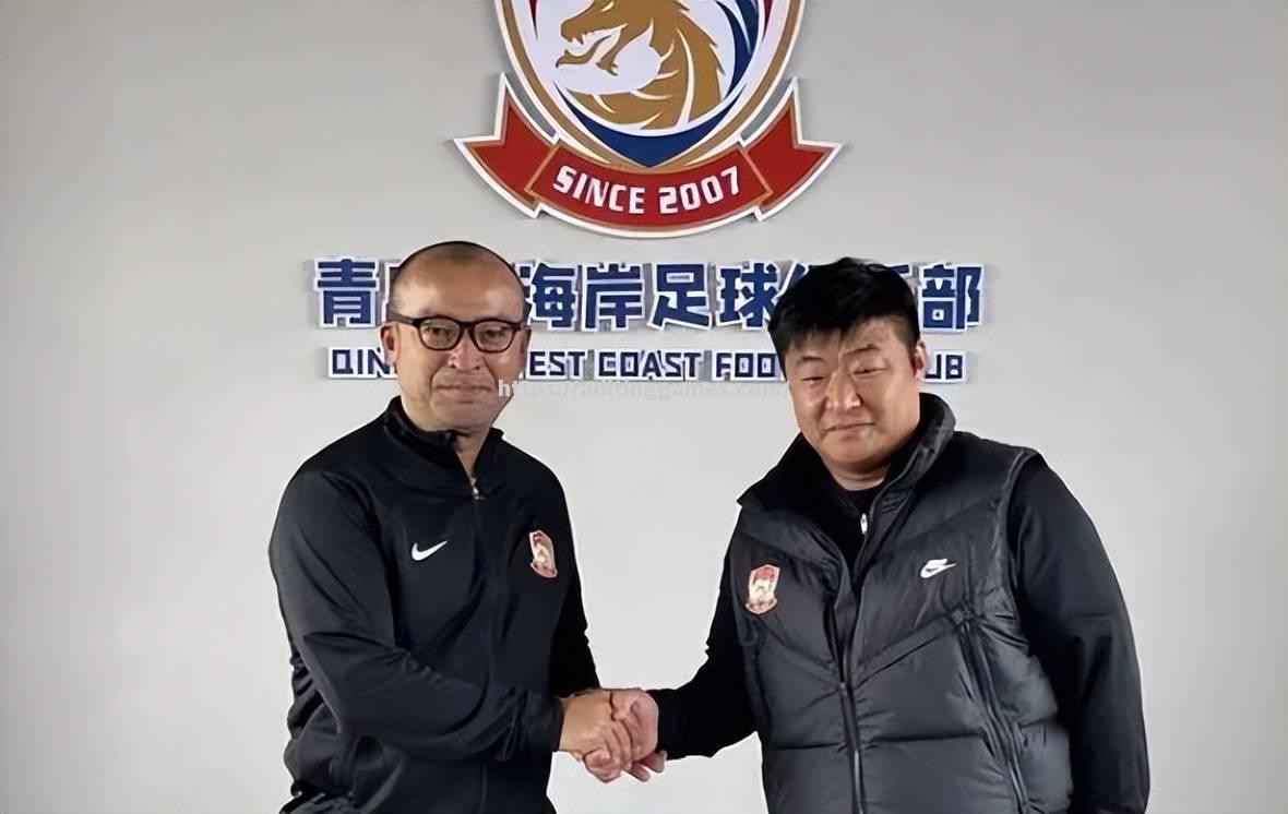 开云体育-主教练签下新约，为球队带来新气象