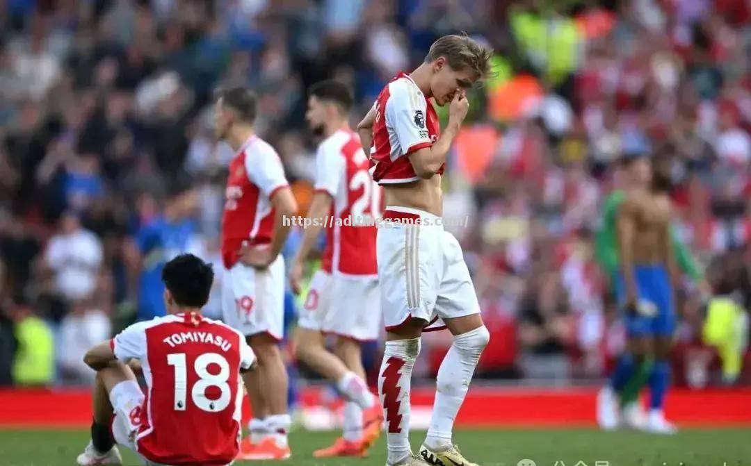 开云体育-阿赫利取得关键胜利，重返争冠局面