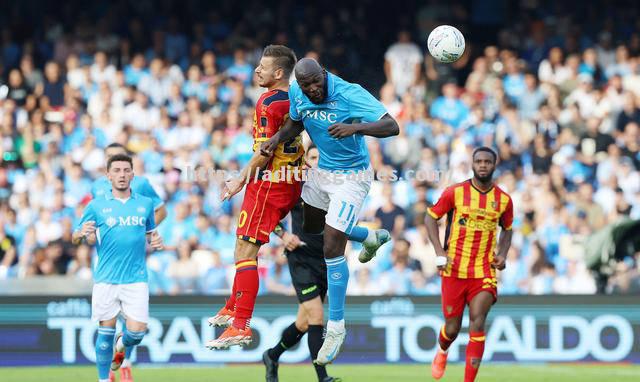 那不勒斯客场战胜佛罗伦萨,延续不败纪录 那不勒斯客场战胜佛罗伦萨,延续不败纪录