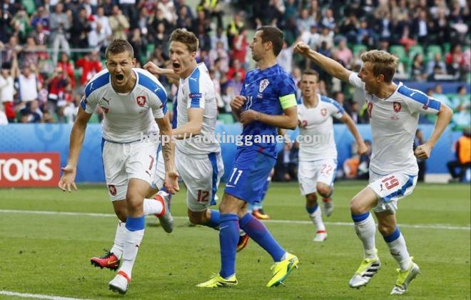 丹麦国家队在欧预赛中势如破竹,实力展现 丹麦国家队在欧预赛中势如破竹,实力展现