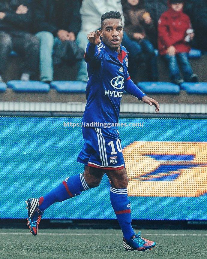 里昂主力球员状态复苏,法甲联赛期待 里昂主力球员状态复苏,法甲联赛期待