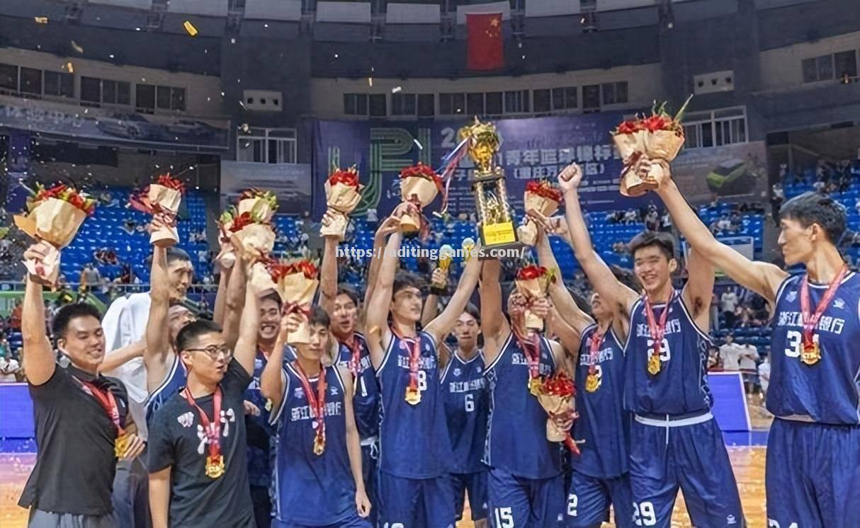 法兰克福队以强劲表现,赢得胜利 法兰克福队以强劲表现,赢得胜利