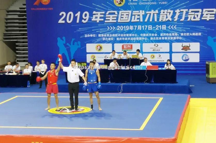 千钧一发,冠军宝座唾手可得 千钧一发,冠军宝座唾手可得