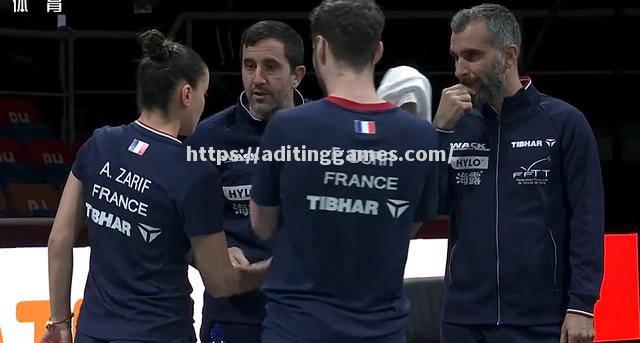 开云体育-沙尔克再次取胜，占据领先优势