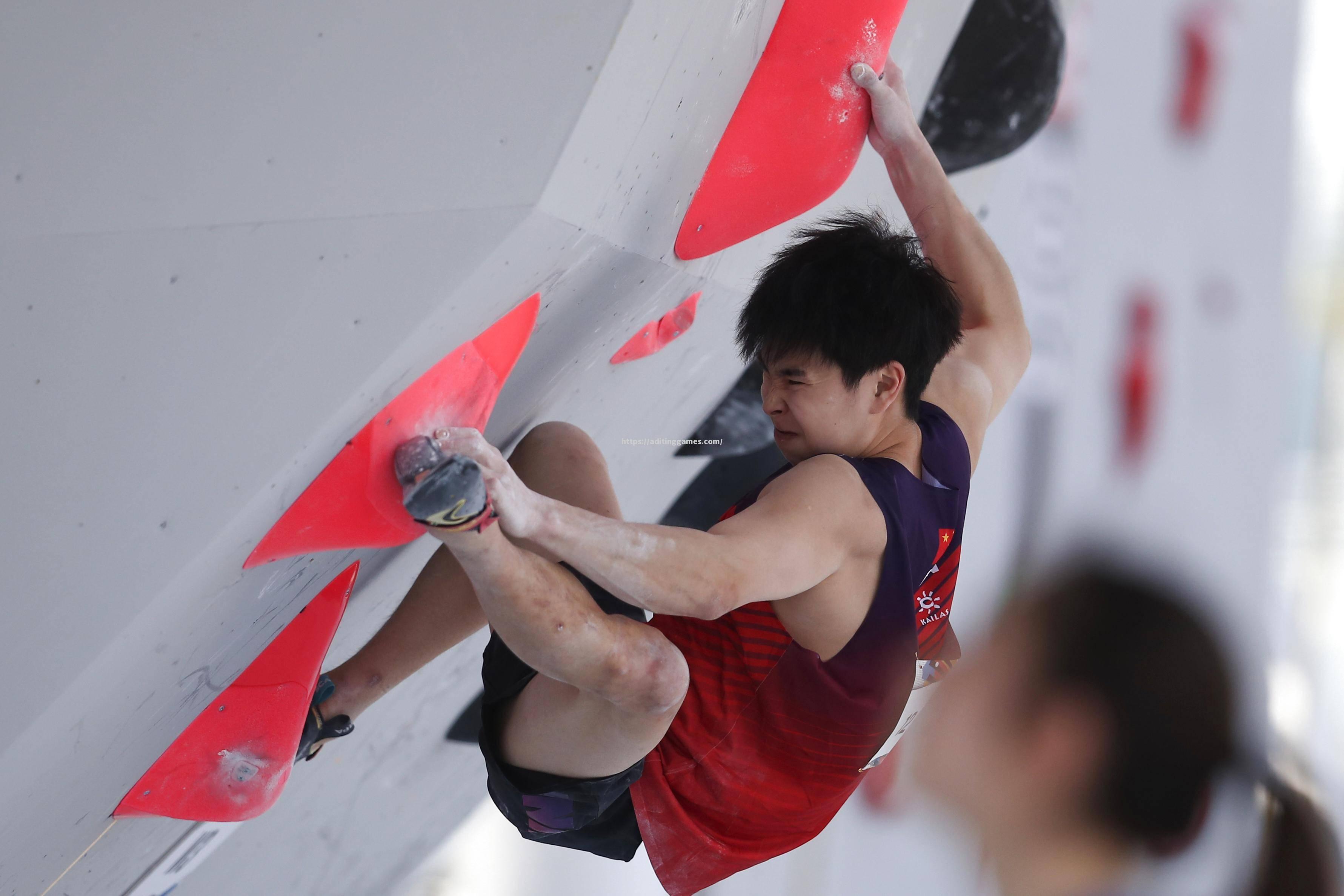 开云体育-欧预赛比赛荣耀时刻，谁主沉浮？