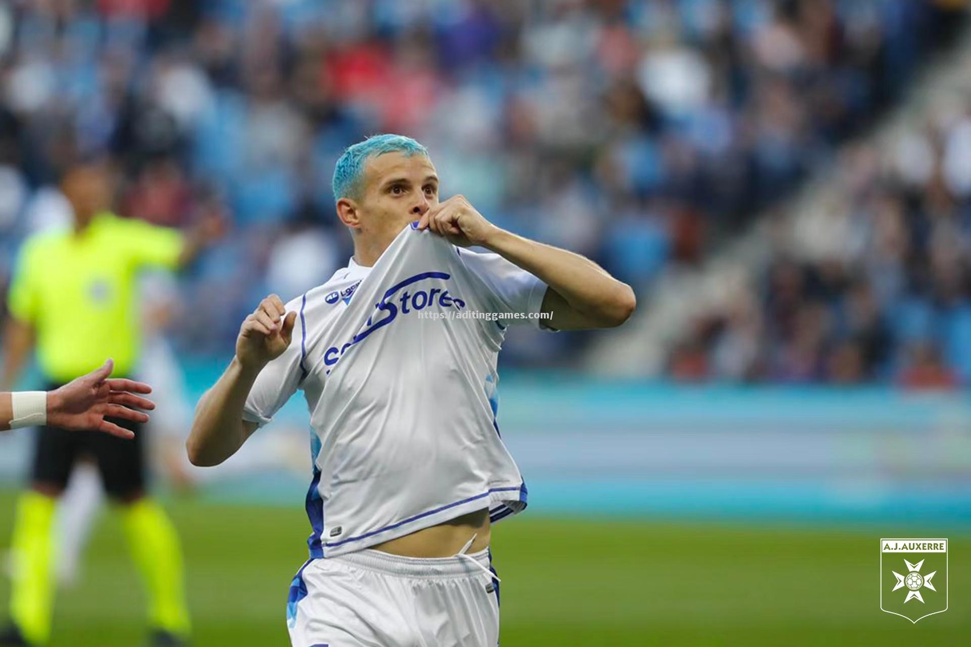 开云体育-瓦伦西亚客场逆转，继续保持联赛未败纪录