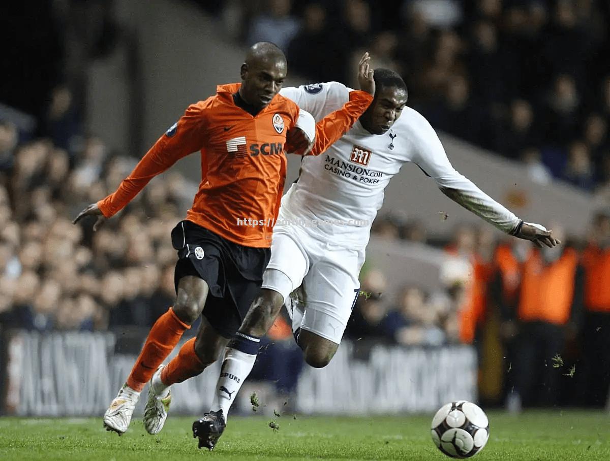 开云体育-赫罗纳防守稳固取胜，保持领先优势