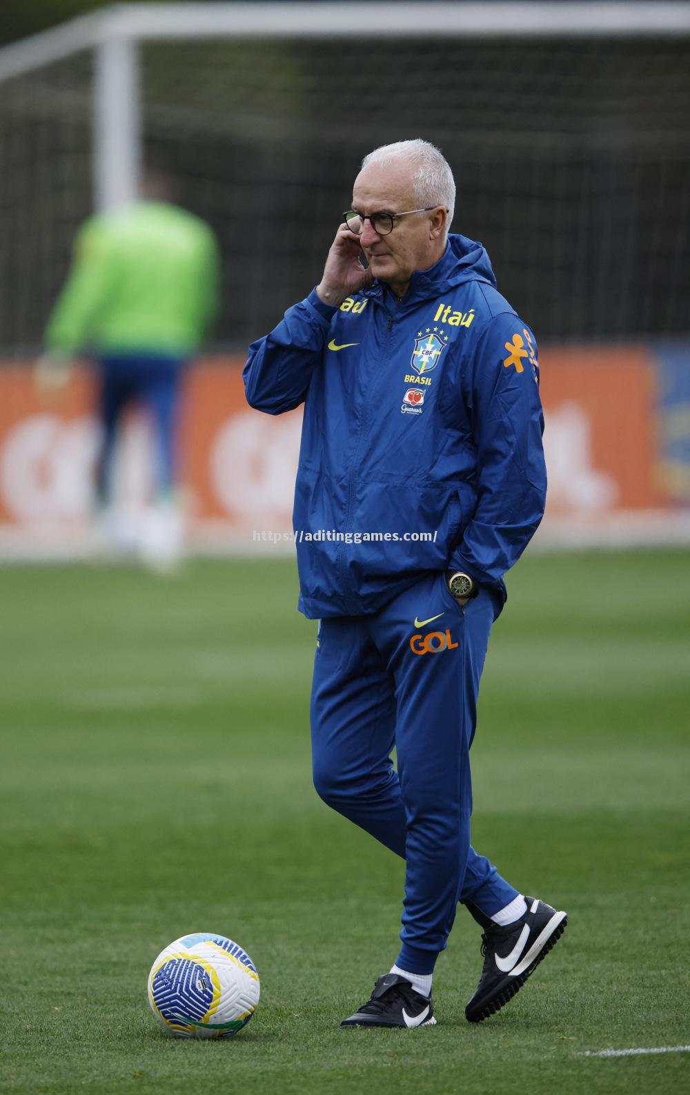 巴西队备战决赛队员充满信心迎接挑战 巴西队备战决赛队员充满信心迎接挑战