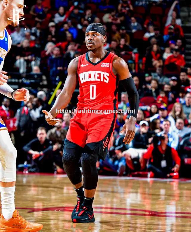 火箭主场战胜尼克斯,塔克进攻火热 火箭主场战胜尼克斯,塔克进攻火热