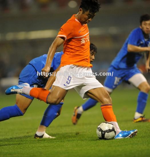 开云体育-河南队在主场比赛中大放异彩